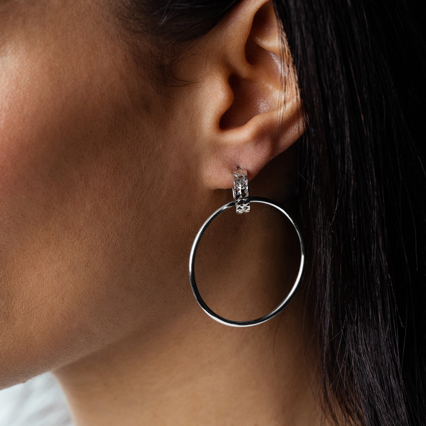 Judy Crowell Jewelry Sterling Silver Diamond Cut Post Circle Drop Earrings