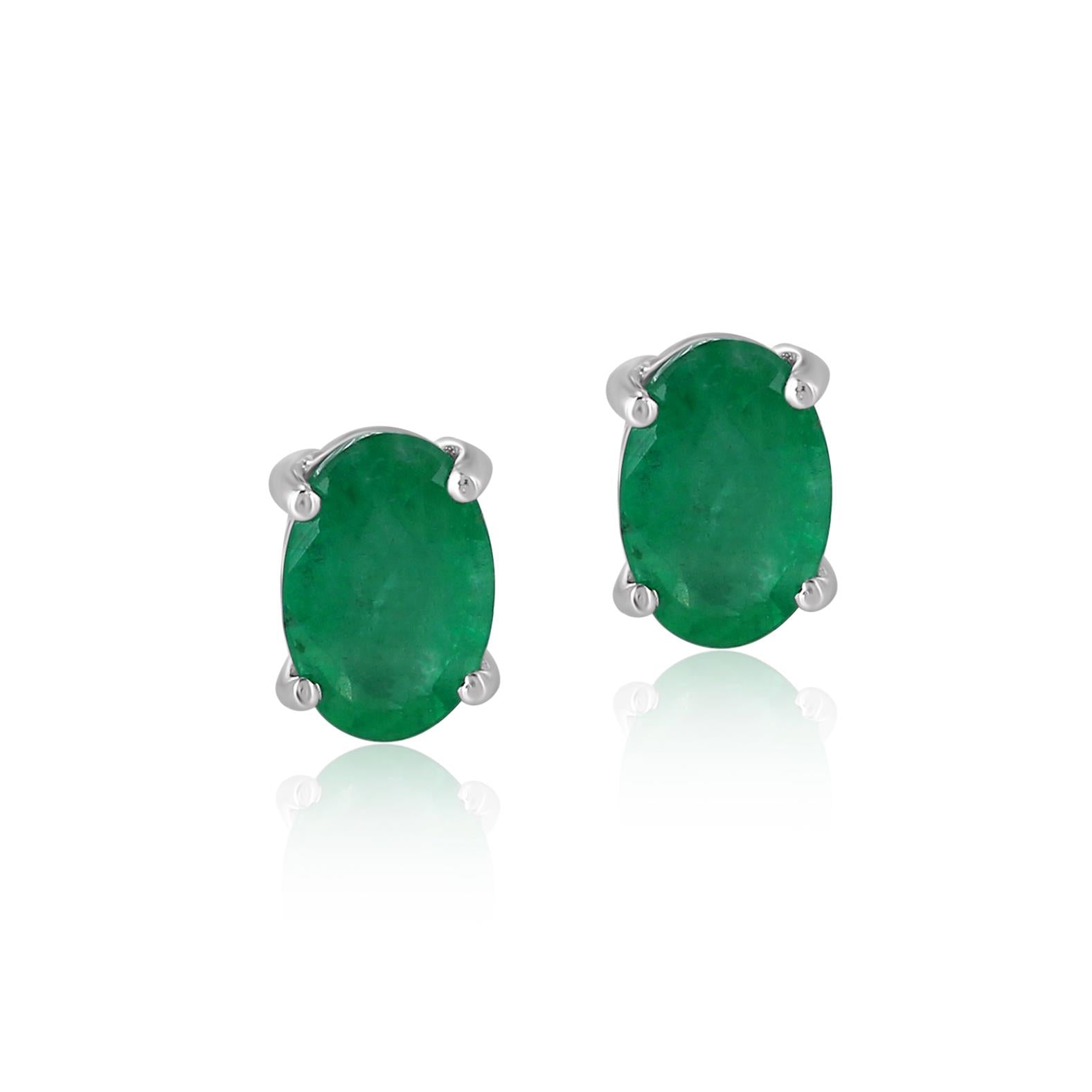 14K White Gold Oval Emerald Stud Earrings