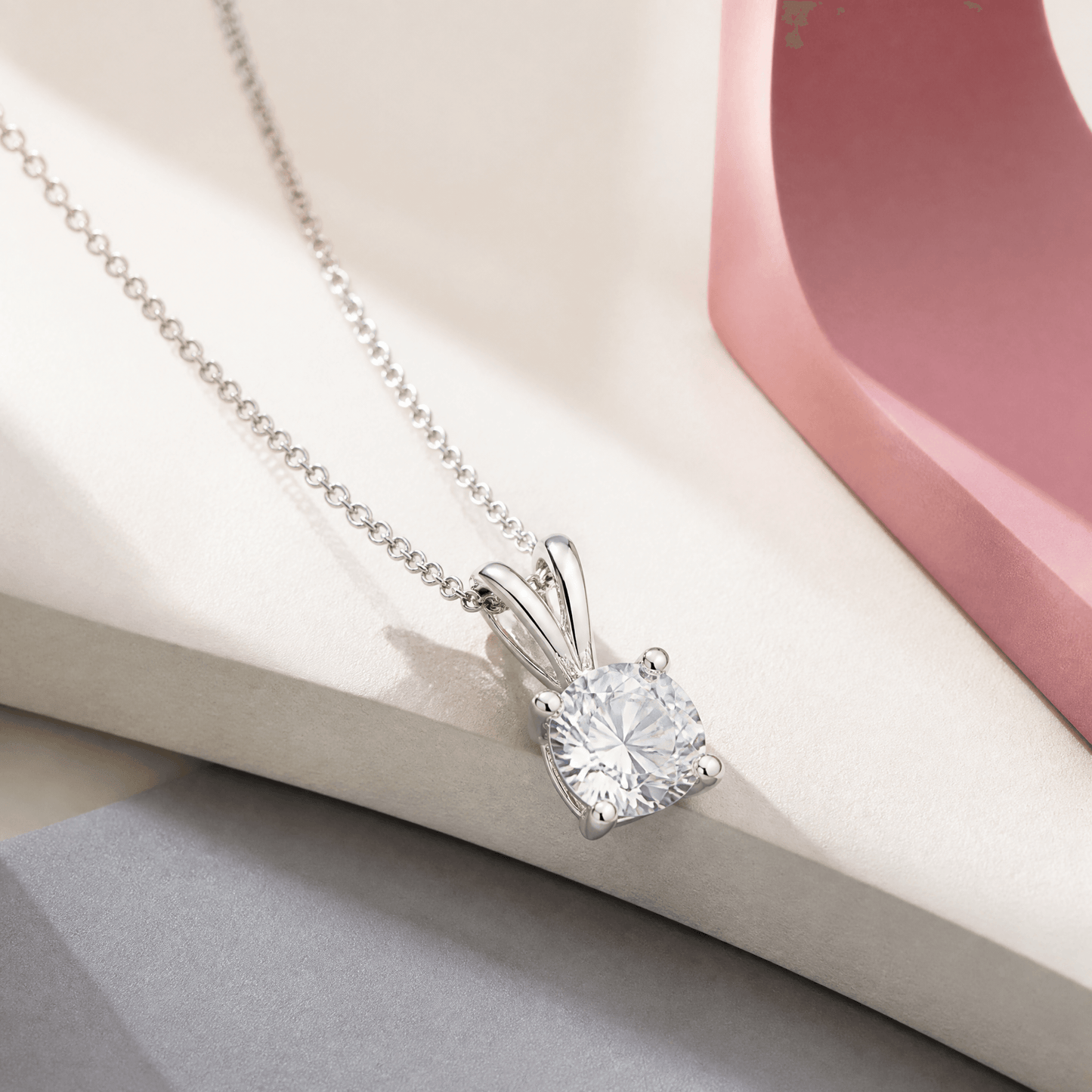 14K White Gold 1.0 CTTW Lab Grown Diamond Round Pendant Necklace